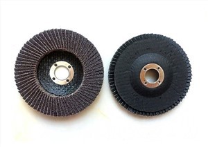 Абразивен ламелски диск и ламелно колело за метал